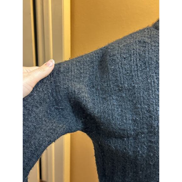 GAP Alpaca Wool Blend Crew Neck Pullover Chunky Knit Women's Sweater Black Small - Picture 3 of 10